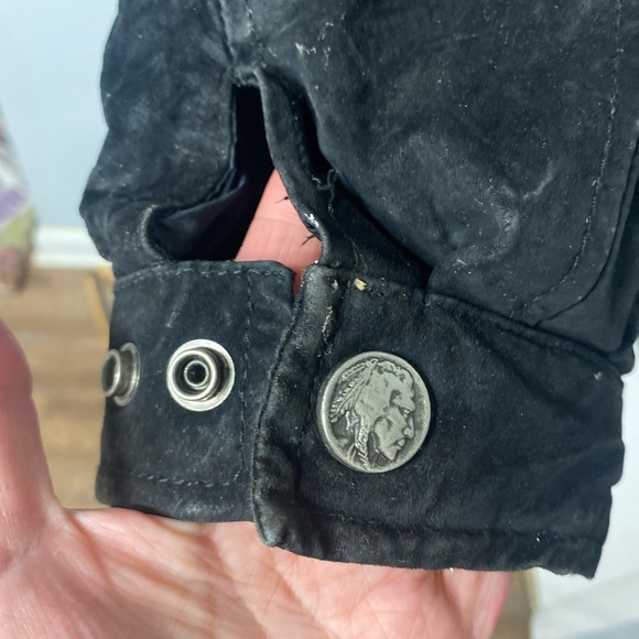 VNTG WILSON BLACK FRINGE WESTERN LEATHER JACKET W/SILVER INDIAN HEAD SNAP BUTTON - Picture 6 of 16